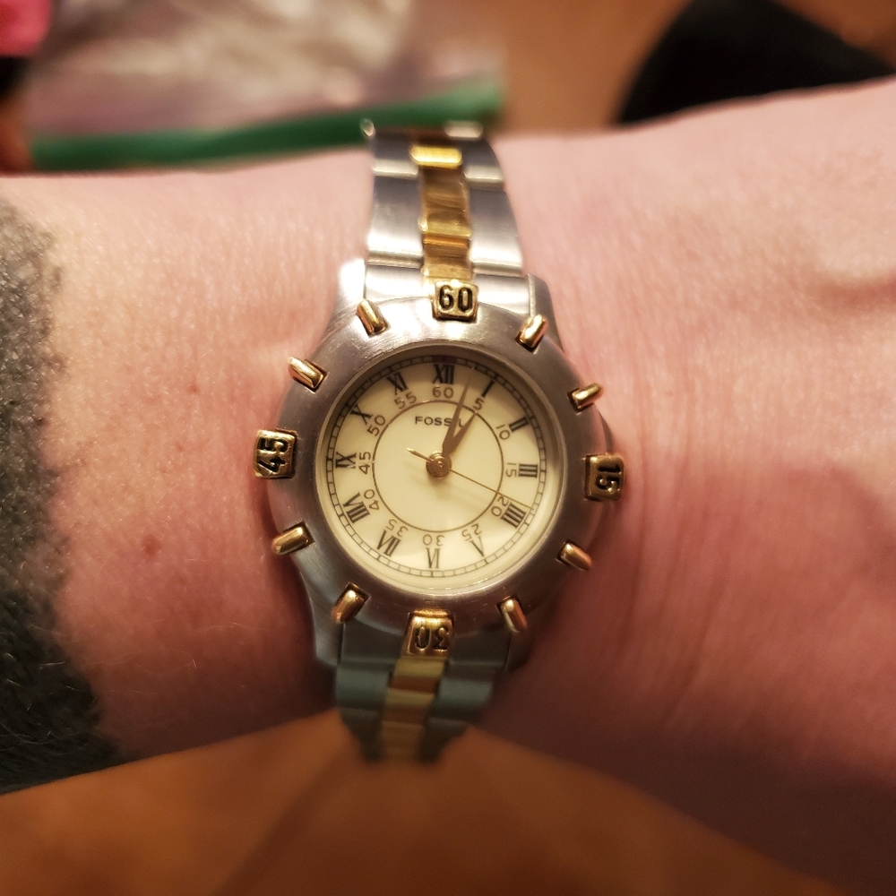 Fossil Two Toned Brushed Silver & Polished Gold Tone Watch